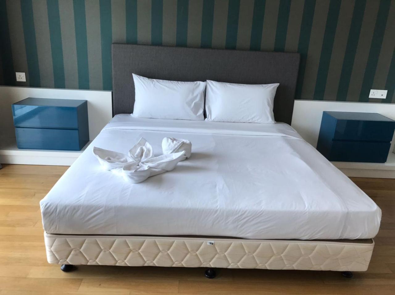 The Platinum Kuala Lumpur By Cozy White Διαμέρισμα Εξωτερικό φωτογραφία