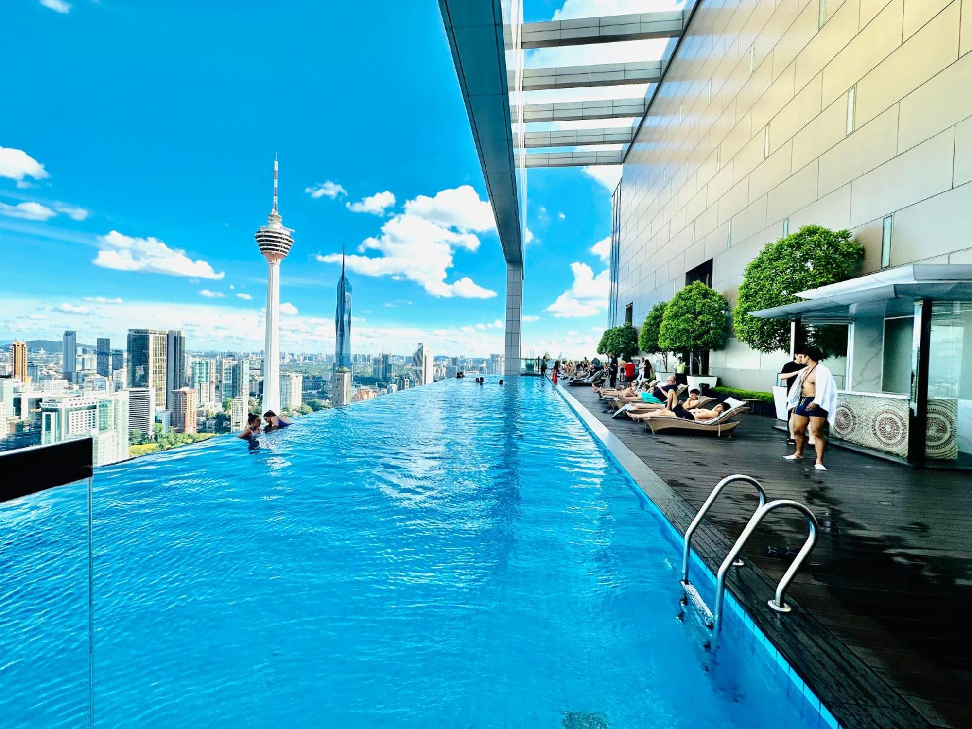 The Platinum Kuala Lumpur By Cozy White Διαμέρισμα Εξωτερικό φωτογραφία