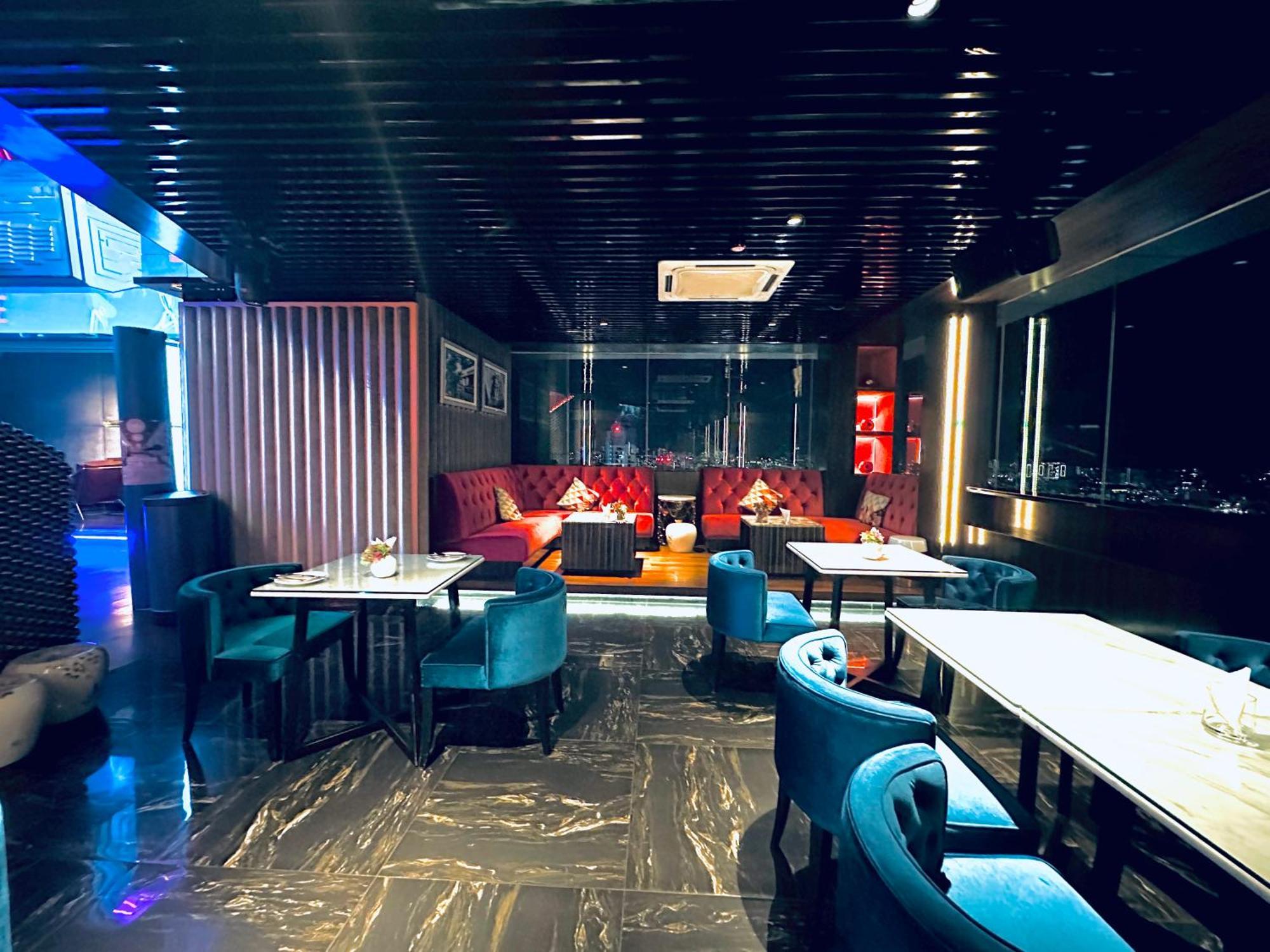 The Platinum Kuala Lumpur By Cozy White Διαμέρισμα Εξωτερικό φωτογραφία